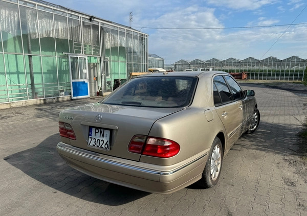 Mercedes-Benz Klasa E cena 19900 przebieg: 71000, rok produkcji 2001 z Konin małe 301